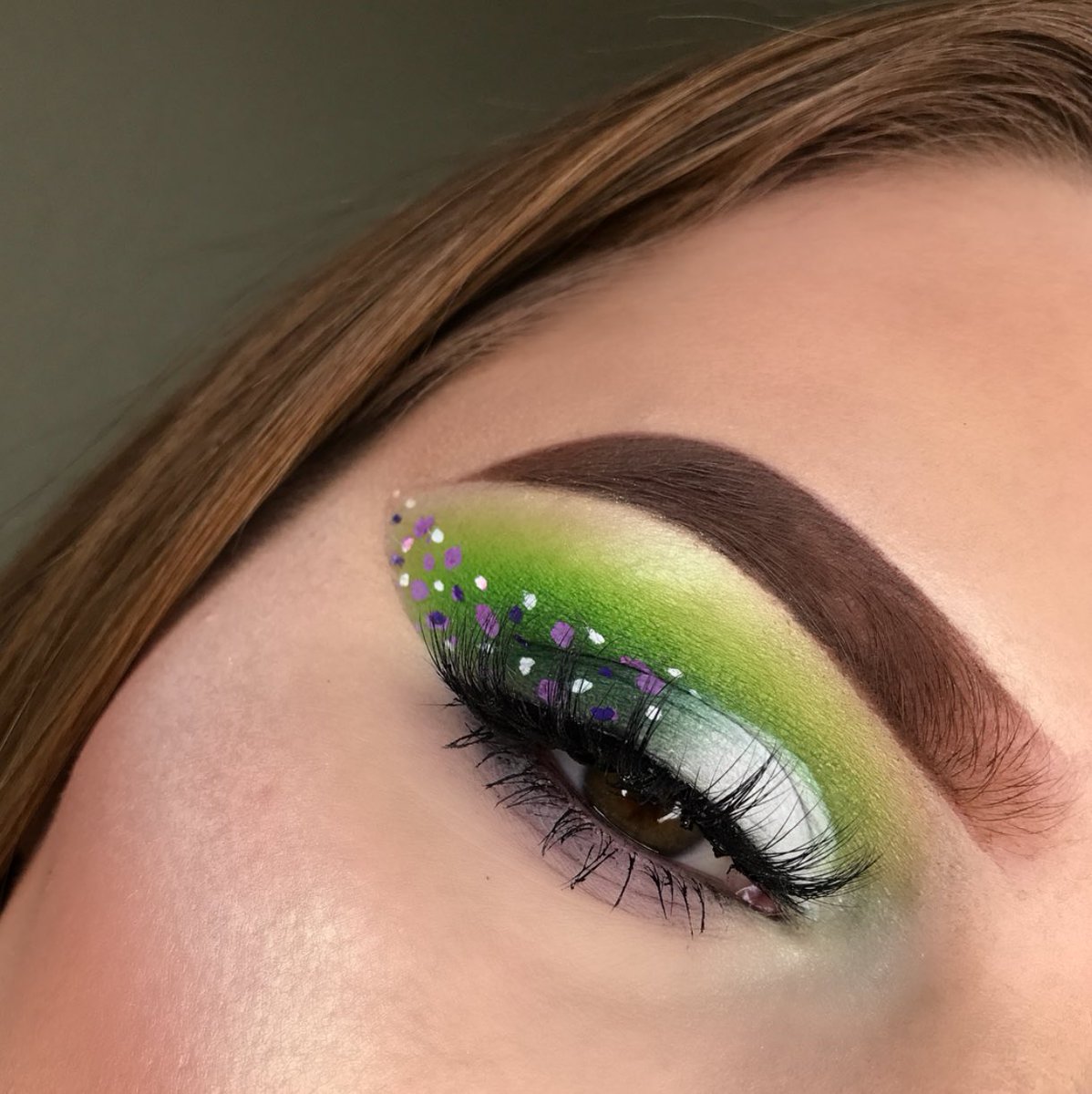 caterpillar cut crease 🐛