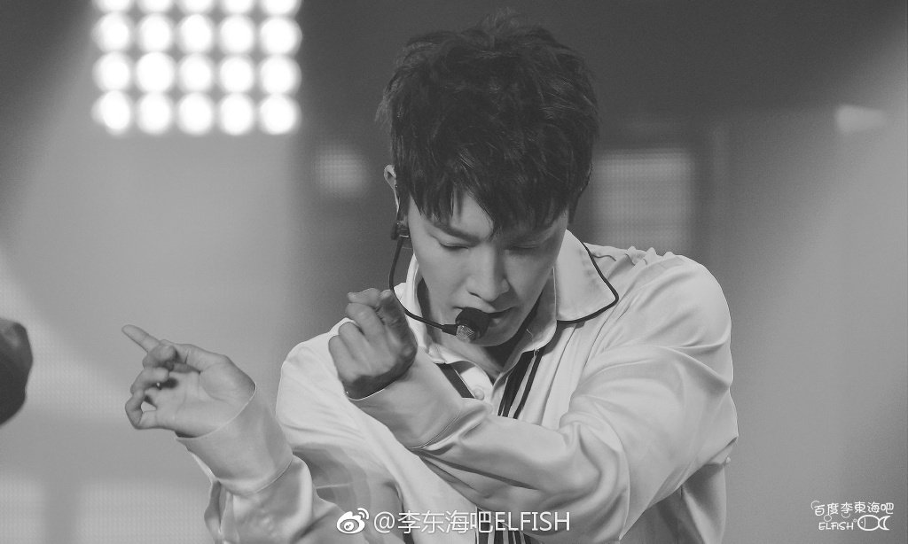 Only4Donghae_'s tweet photo. 【NEW PIC】(From 170805) #SMTHK - #Donghae (5) ~~。(✿´ ꒳ ` )♡
Cr: ELFISH https://t.co/d9WB98rprc