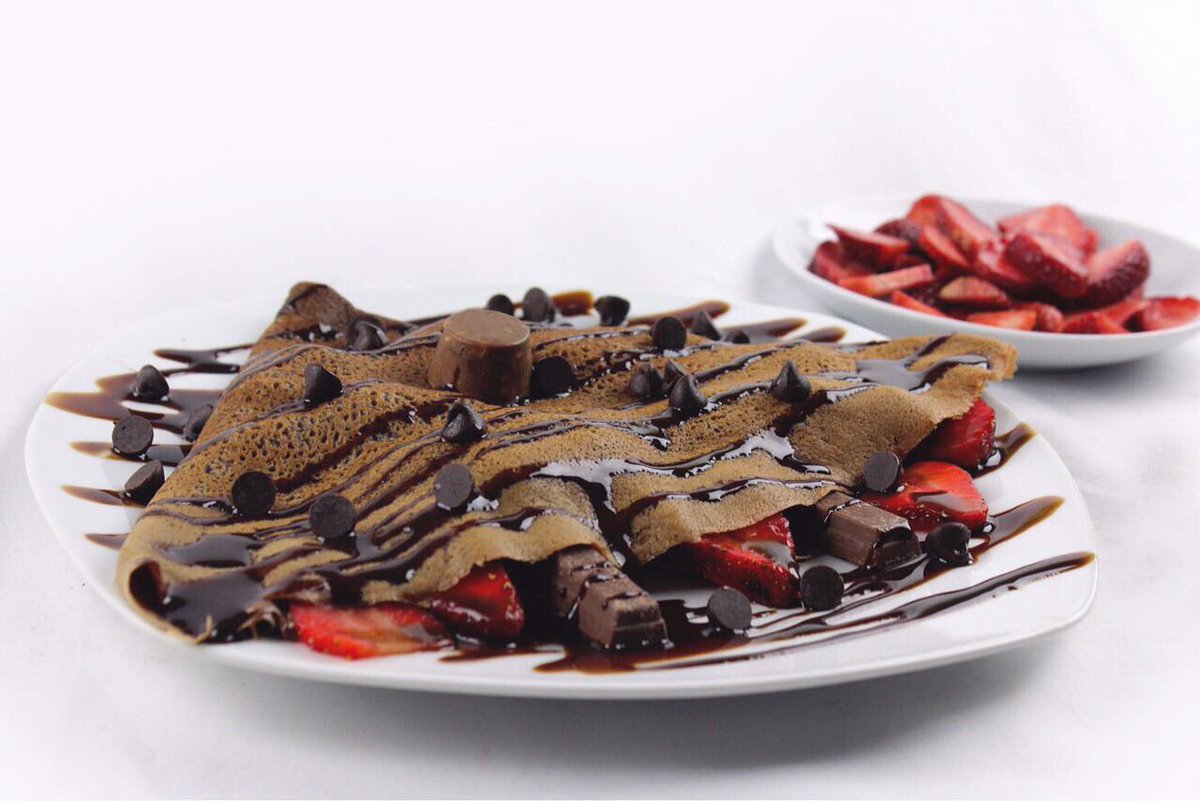 Crepas_Jota's tweet photo. Queremos agradecer todo el apoyo que nos regalan 🙆🏻‍♂️ Es por eso que vamos a regalar 3️⃣ ChocoCrepas 🍫 entre los que den RT 
#CrepeLuvers 💙 https://t.co/qvZLqCqovR