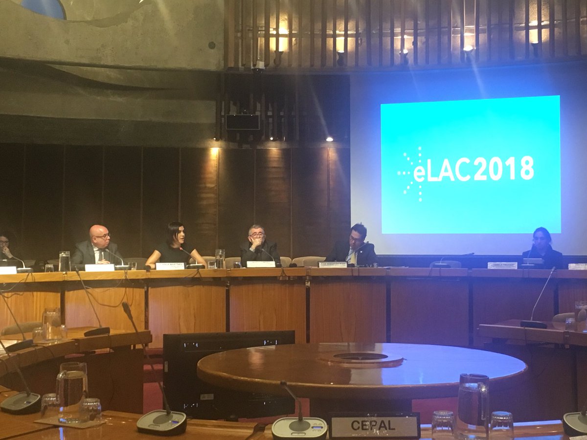Mercado_eLAC's tweet photo. .@eLAC_CEPAL @yolamtzm y @JSebastianRozo cierre panel #inclusiondigital: construyendo la agenda digital #elac2020 @MinTIC_responde @gobmx https://t.co/yJDWCilW3C