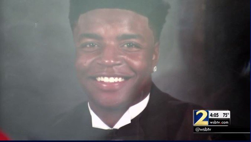 ajc's tweet photo. Ex-metro Atlanta high school football standout killed at apartment complex https://t.co/2PmvS2uZIu https://t.co/F5NFPU6sC0