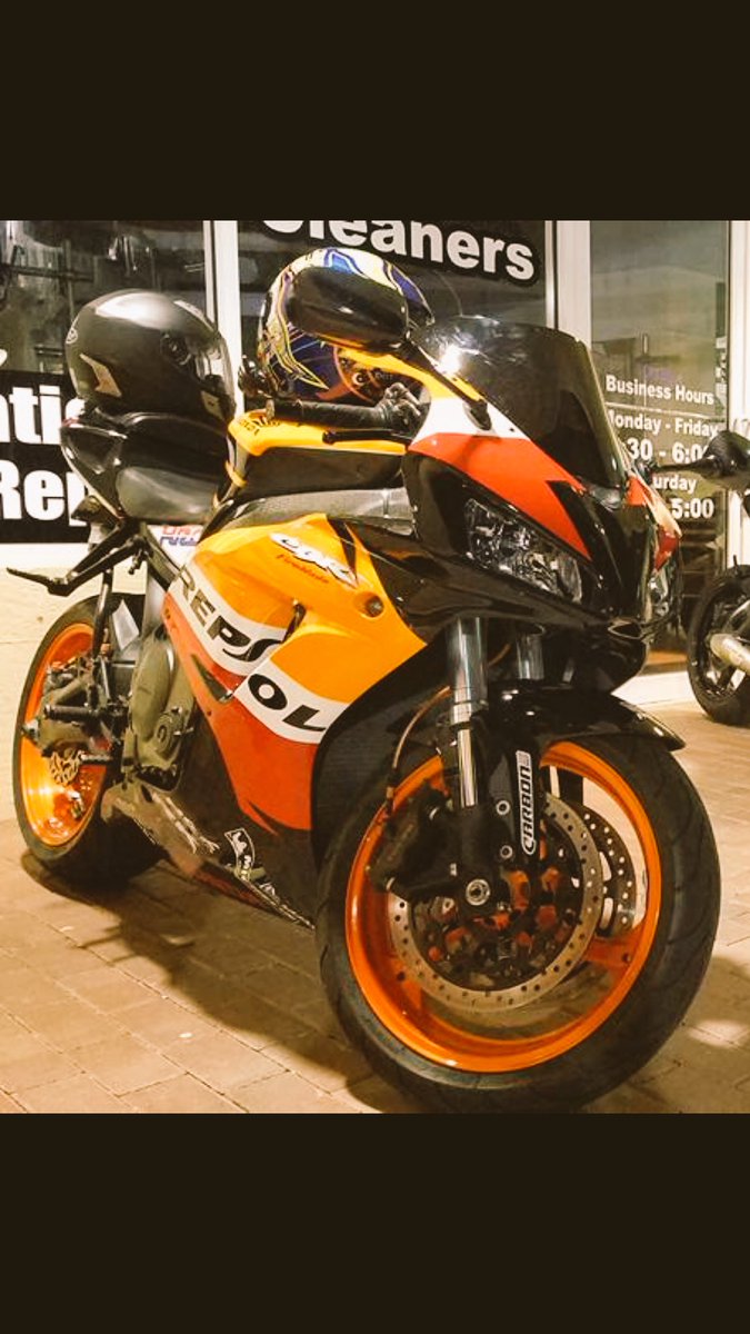 drefly_'s tweet image. Flame🔥🔥 #bikelife #Miami #bikenight