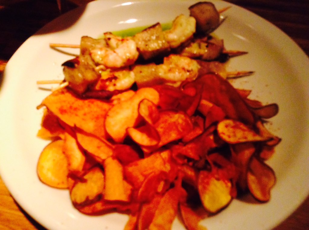SrMardelmar's tweet photo. Cruel Barra/Morfi La Plata #GingerTonic #Negrotonic #PinchosDeLangostinos https://t.co/rjZ0UK54xj