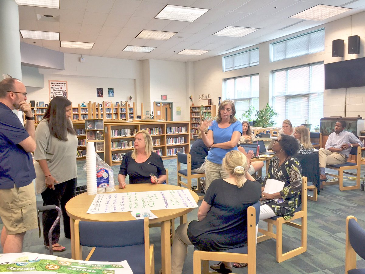 Christina S. Oh tweet media