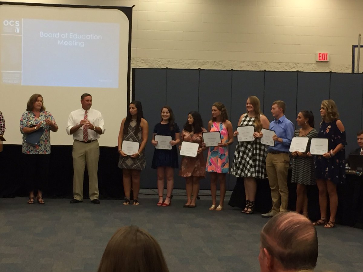 B_E_AIG's tweet image. @JHSCardinals first to achieve 🌎#InternationalBaccalaureate 🌏🌍#CareerProgram 🙌🏻