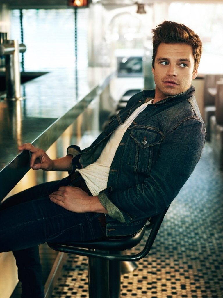shansremedy's tweet photo. Sebastian Stan ๐
-my smol romainian cupcake
-biggest BuckyNat stan ever
-I love his laugh sm
-protect Bucky at all costs!! https://t.co/f2jUsceEGl