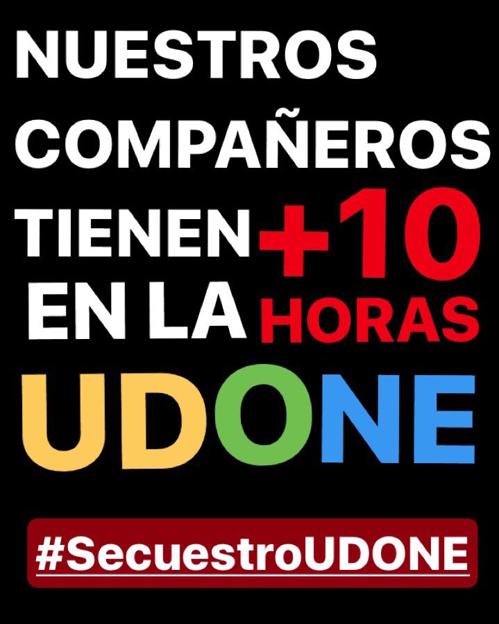 MovEstNE's tweet photo. #AHORA 1:22 AM | La PNB, GNB y CONAS mantienen secuestrados a estudiantes en la udone desde tempranas horas de la tarde #SecuestroUDONE https://t.co/4L27NaT3Yh