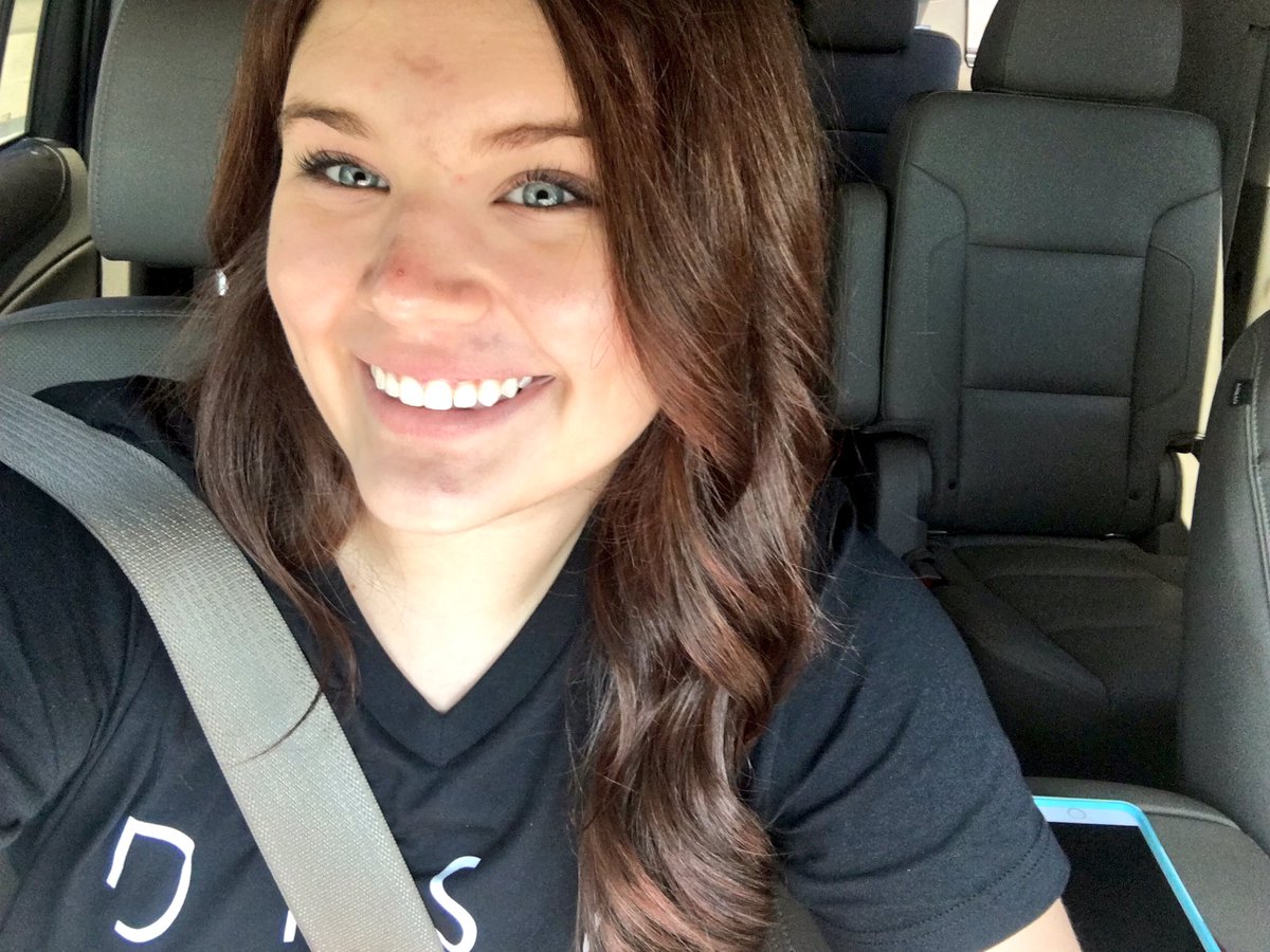 AmandaMansen's tweet photo. Lovin life and the change :) https://t.co/ZEJXjEJPWz