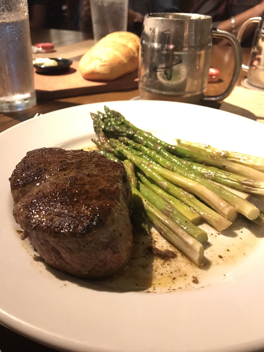 MeganBConfer's tweet photo. About to enjoy a delicious filet on #NationalFiletDay @yelpaustin @LongHornSteaks #longhornyelp https://t.co/lMtPVbqcL6