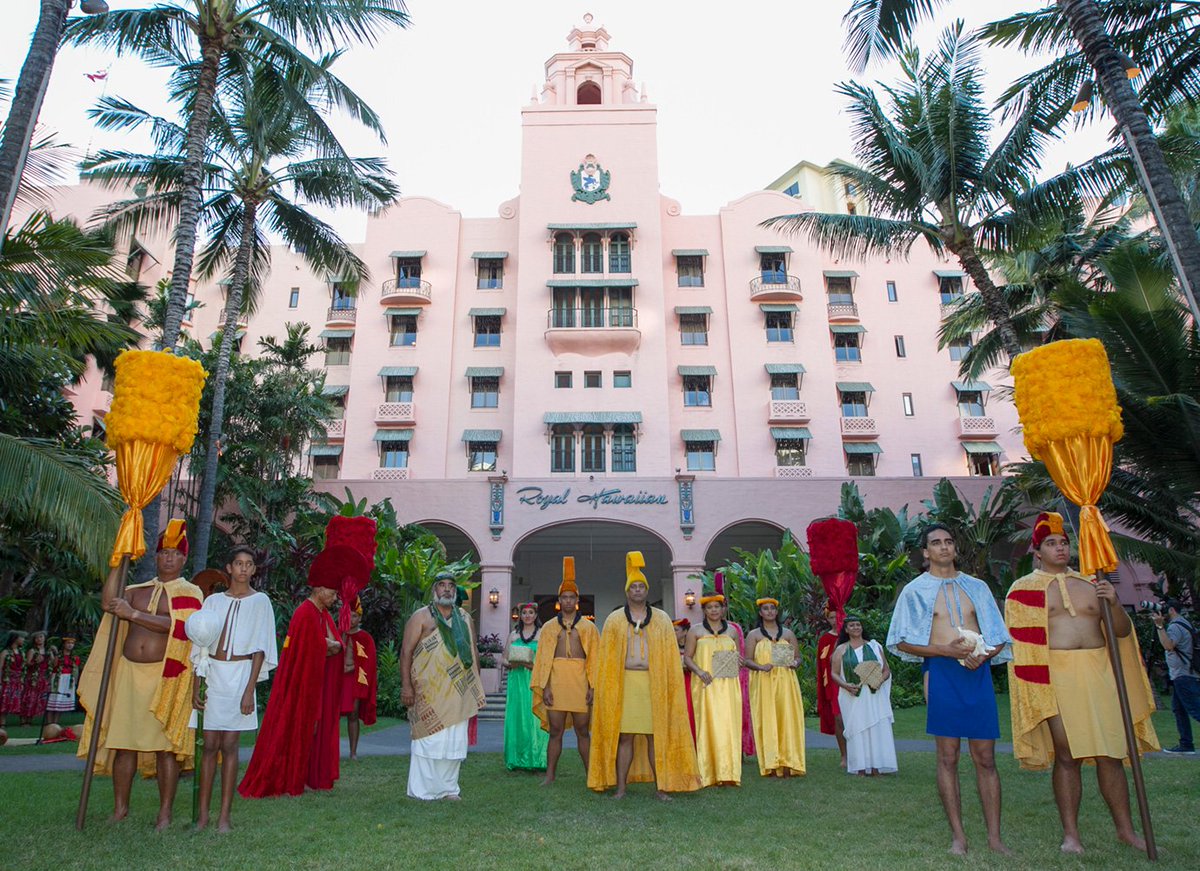 commpac's tweet image. 1/2 @AlohaFstvls hosts “He Lei Aloha Ke Keiki – Children Are Our Garland of Love.” There are new events at this year’s Aloha Festivals in