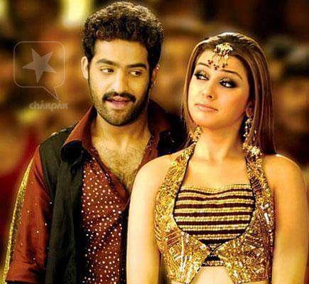 Wishing a very happy birthday to Hansika Motwani            
