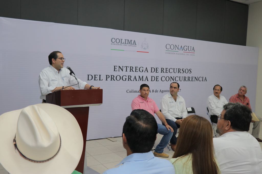 nachoperaltacol's tweet photo. #ApoyosAlCampo #ProgramadeConcurrencia
Se modernizan las unidades y distritos de riego 2017 para beneficiar a 16 mil productores en #Colima. https://t.co/Qnnf3Xyilz
