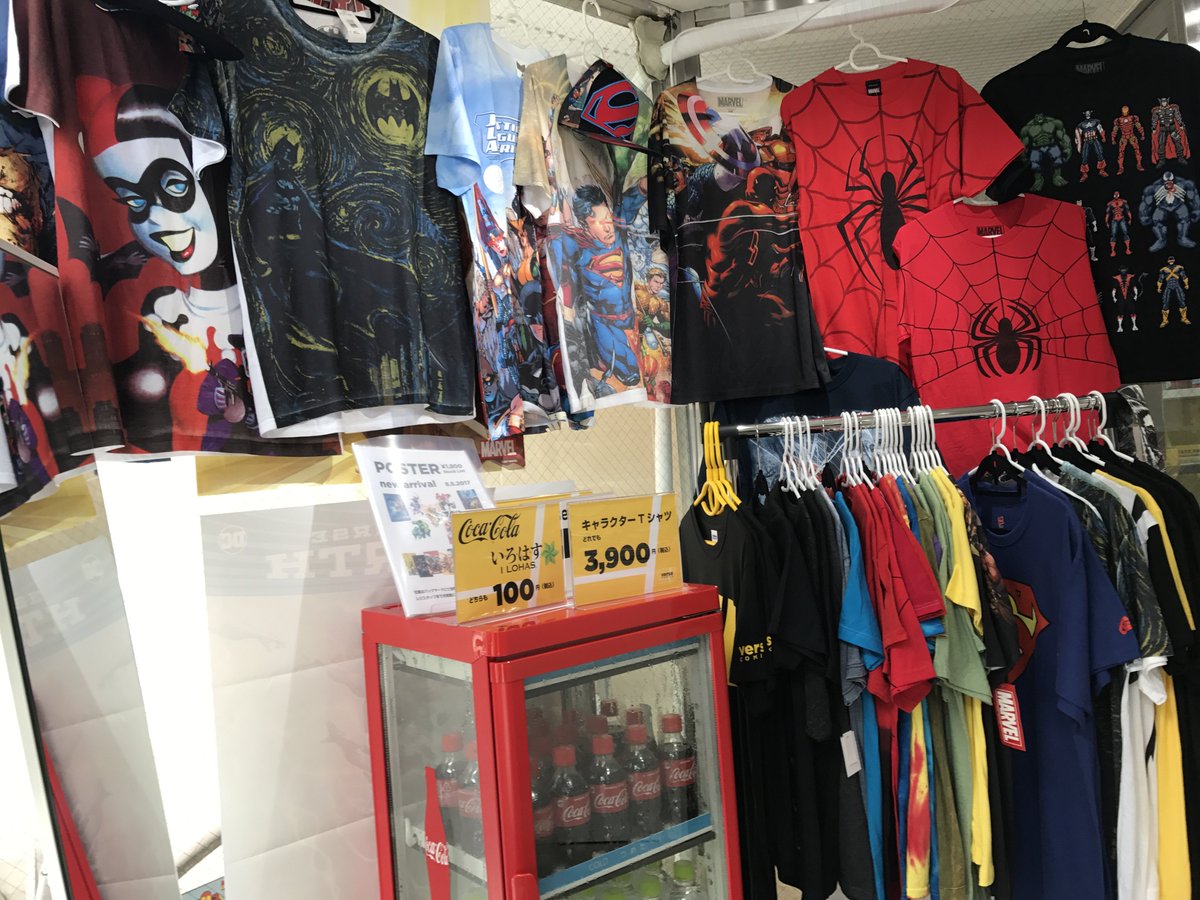 ヴァースコミックス 池袋の夏 Tシャツの夏 アメコミtシャツ新入荷 昨日新着柄いろいろ到着 座間先生のオプティマスt そしてトランスフォーマーのロゴtも引き続き先行販売中