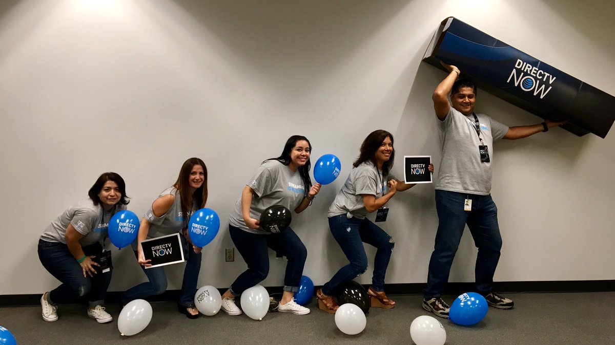 SD2 on their way up with DTV NOW!! Having fun!! #tugglenation #DTVNOWTuggle <a href="/marinavassi/">Marina</a>