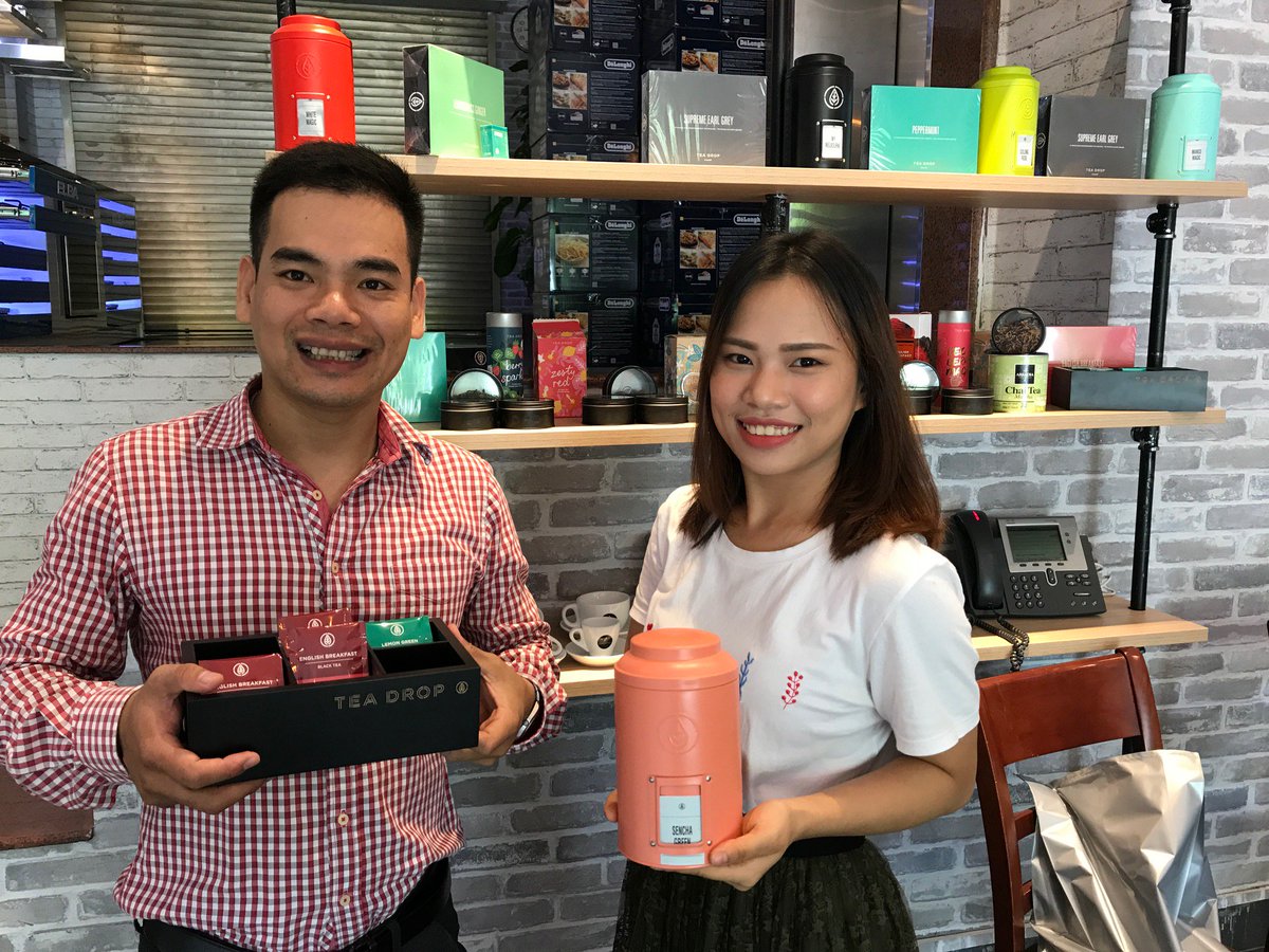 AusAmbVN's tweet image. Great to see 🇦🇺 boutique #tea @TeaDropTea now available in #Hanoi, contributing to 🇻🇳's vibrant 3000 year old tea culture