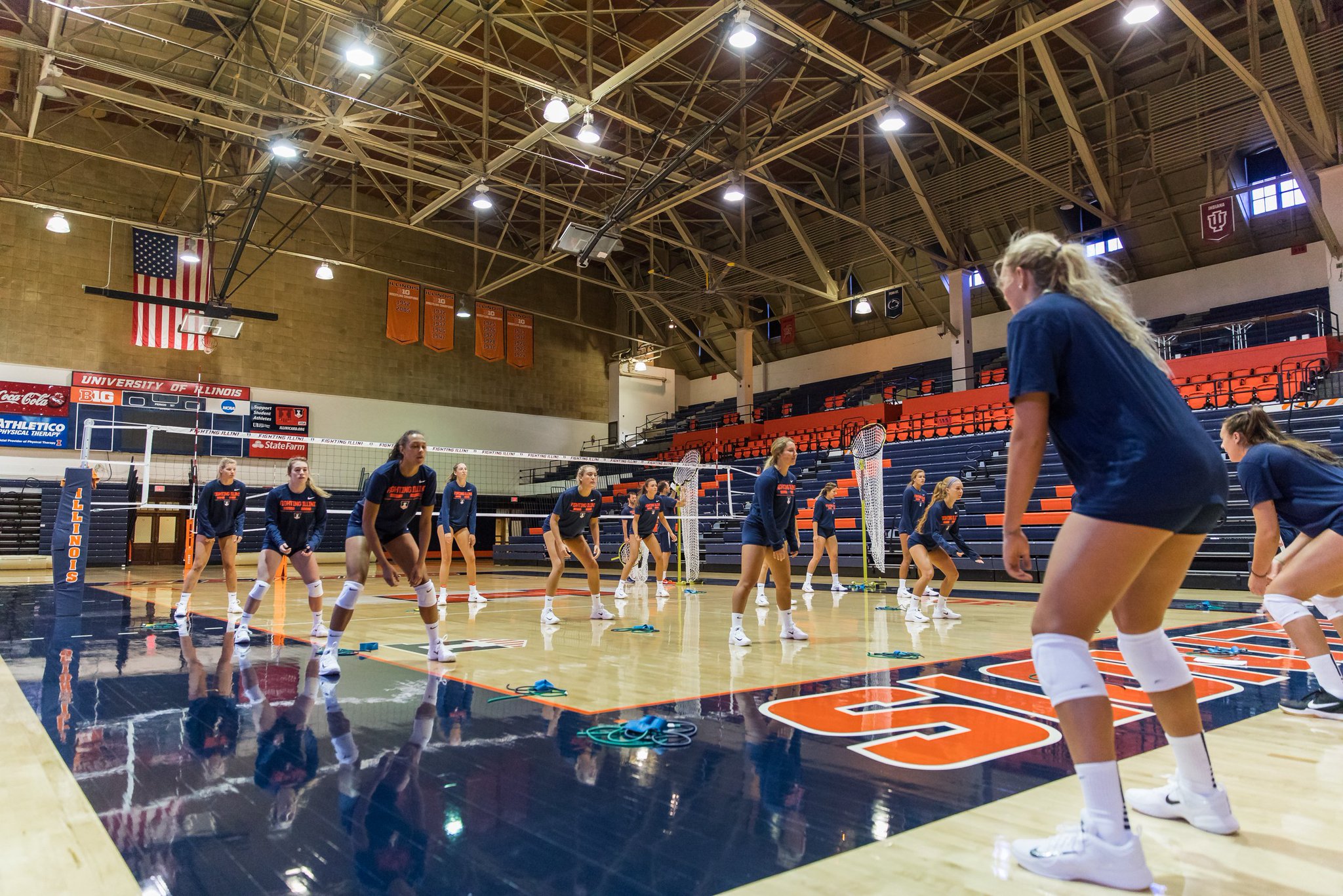 Illini Volleyball on Twitter "Day 1 📸 https//t.co/BTrFIN3hsq 🔶🔷🔶 ILLINI…