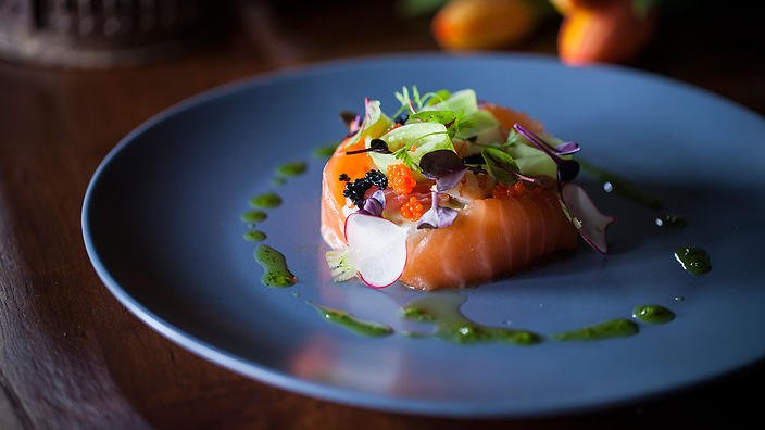 mariamdigges's tweet photo. Never tried Scandi sushi? What about edamame hummus? You can now at Sven-San Paddington https://t.co/GYn9rIHboU #Feaster #Sydney #sushi https://t.co/CQz6CrjO3X