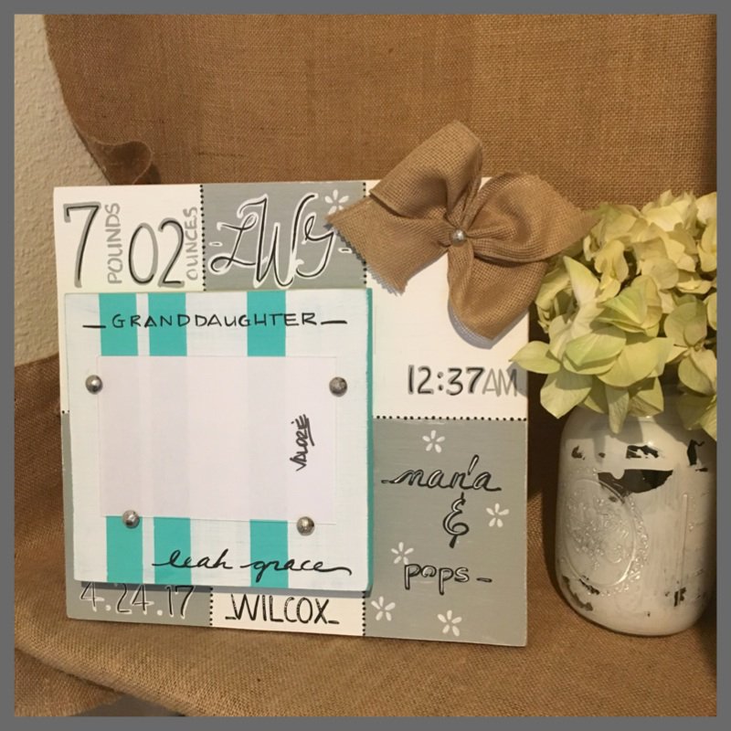valorieoart's tweet photo. #distressedframes for newborns & grandparents #valorieoart #birthannouncement #homedecor #interiordesign #nurserypillow #personalizedpillow https://t.co/ngOoGfMzUf
