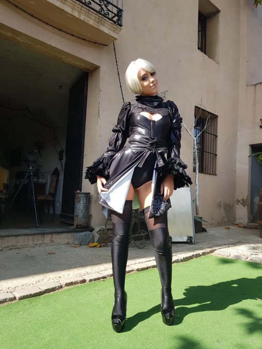 Ayer trabajando con @VRCosplayX  😍😍❤ Me encanta mi disfraz , sab&eacute;is de qui&eacute;n voy ?? 😜❤ https://t.co/<a class="tags" href="/tag/vrcosplayx">@vrcosplayx</a><a href="/tag/webcams"class="tags"><span>#webcams</span></a>