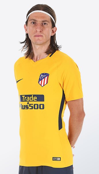 Ufushirt's tweet image. Hoy es el cumpleaños de @filipeluis 🎉🎉🎉
¡Hazte con su camiseta por 20€!