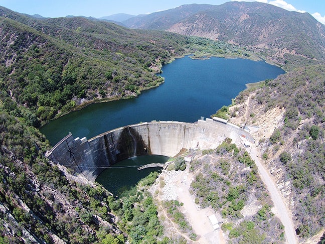 FishCascadia's tweet photo. Removal of the Matilija dam would restore #steelhead habitat in the Ventura River, return sediment to the coast https://t.co/Q45DYYZSWz https://t.co/tzGQ33gwyS