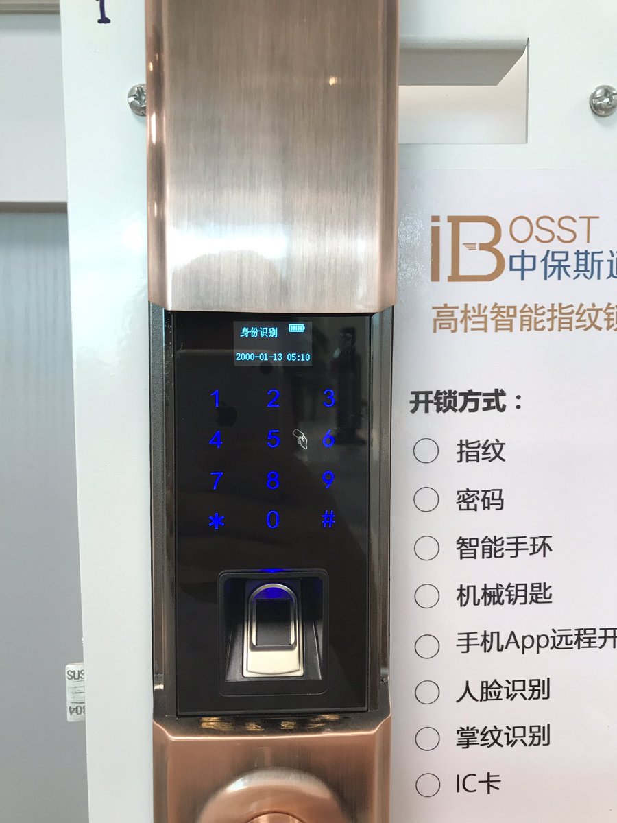 Nicklamsuper's tweet photo. #lock #smartlock #fingerprintlock support fingerprint,IC card,Smart Bracelet,key,App,password to open.It's widely use at home,office,hotel https://t.co/rFeG8mV4IV