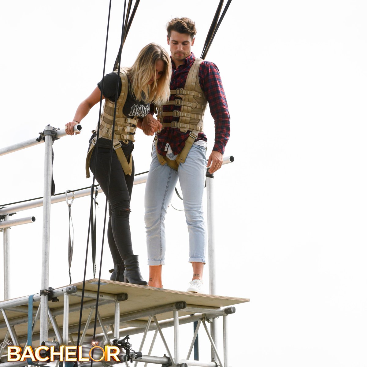 Bachelor Australia - Season 5 - Matty Johnson - Episode Discussion - *Sleuthing Spoilers* - Page 62 DGxVIrTWsAAb28I