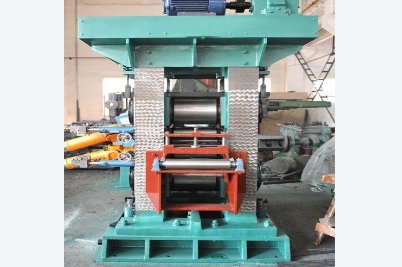 hotrollingmills's tweet photo. "Buster Posey" "Cubs" 
Off-set 8-Hi #StripMill is driving by support roller, deviation from the work roll bearing roll center installation. https://t.co/ARrZ40aKoT