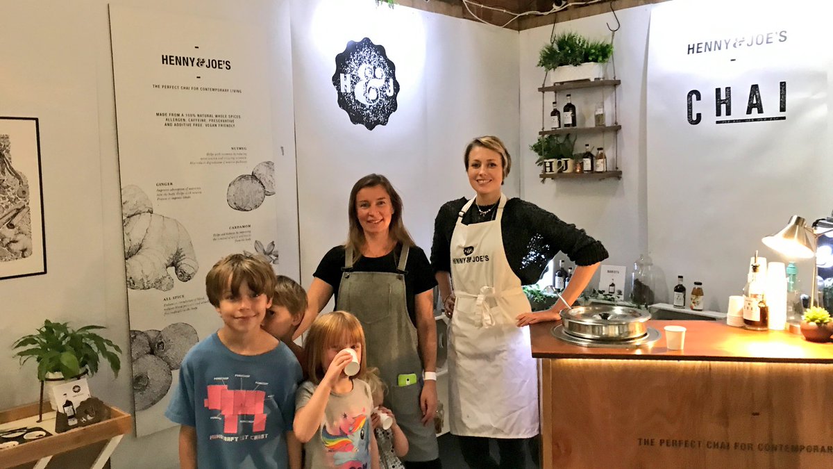 Hennyandjoes's tweet photo. We had a great time at the #swcoffeefest One of our highlights was finally meeting the @withiesdeli family :) https://t.co/XheVlItXR3