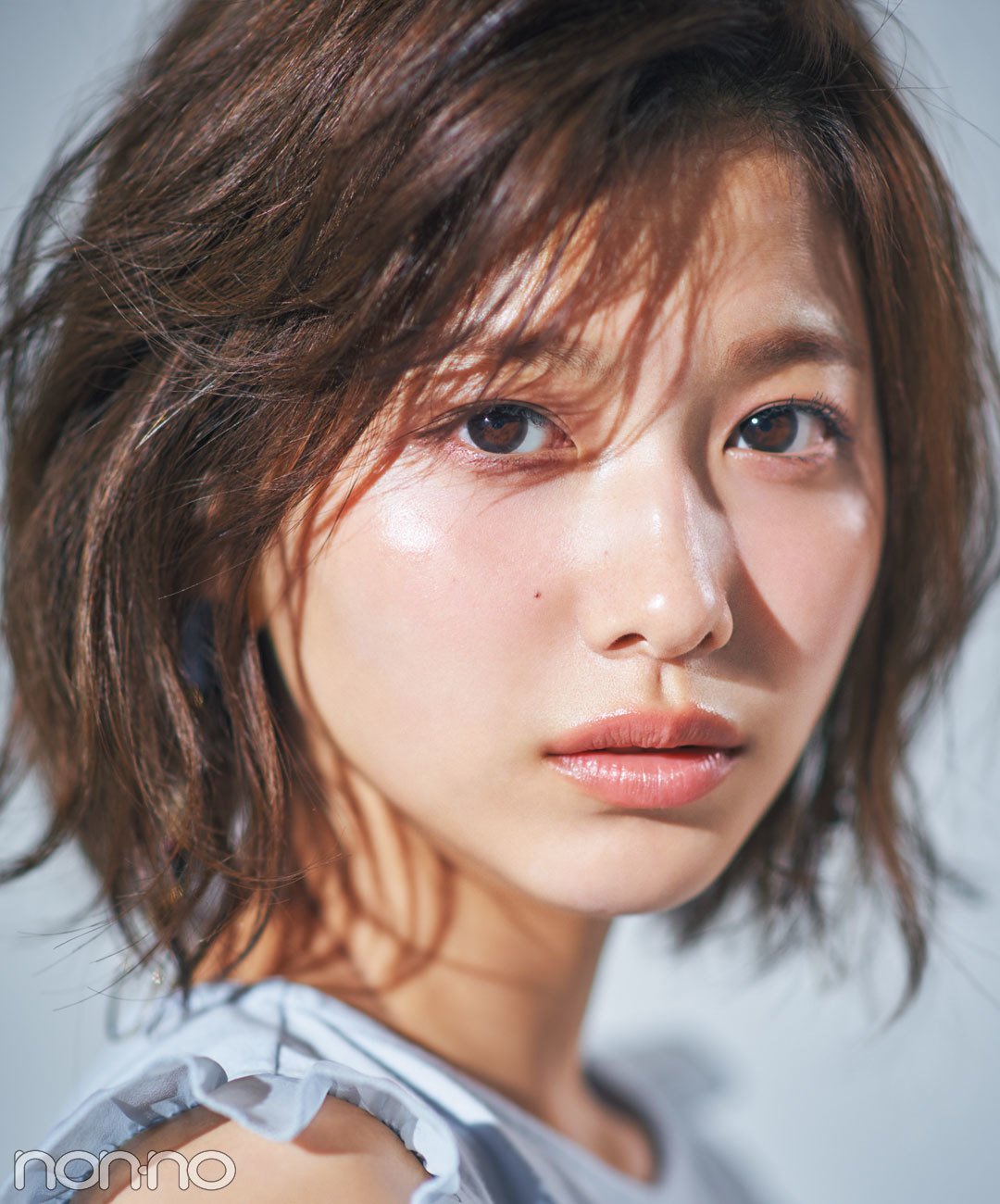 坂道高画質画像bot 欅坂46 渡邉理佐が実践 1 日焼け肌のリカバリー法は Non No Web 17 08 07 渡邉理佐 ノンノ17年09月号 T Co Twocrl1kha Twitter