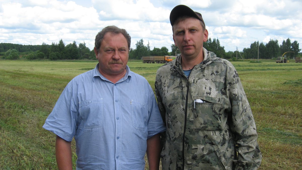 <a href="/admyasnogorsk/">АМО Ясногорский район</a> В ООО "Интеркрос Центр" заготавливают корма: зелёной массы 46200 тн, сена 215 тн. для содержания КРС. Убрано 3460 га.