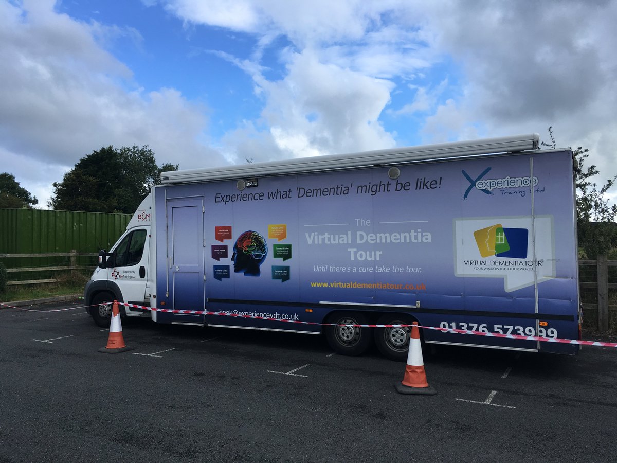 #intergenDementiaAwareness exciting day with the youth assembly, POINT youth service and 50+ Fourm <a href="/PembsCYPRO/">Pembrokeshire CYPRO /SHPPI Sir Benfro</a> <a href="/JongriffithsPCC/">Jonathan Griffiths</a>