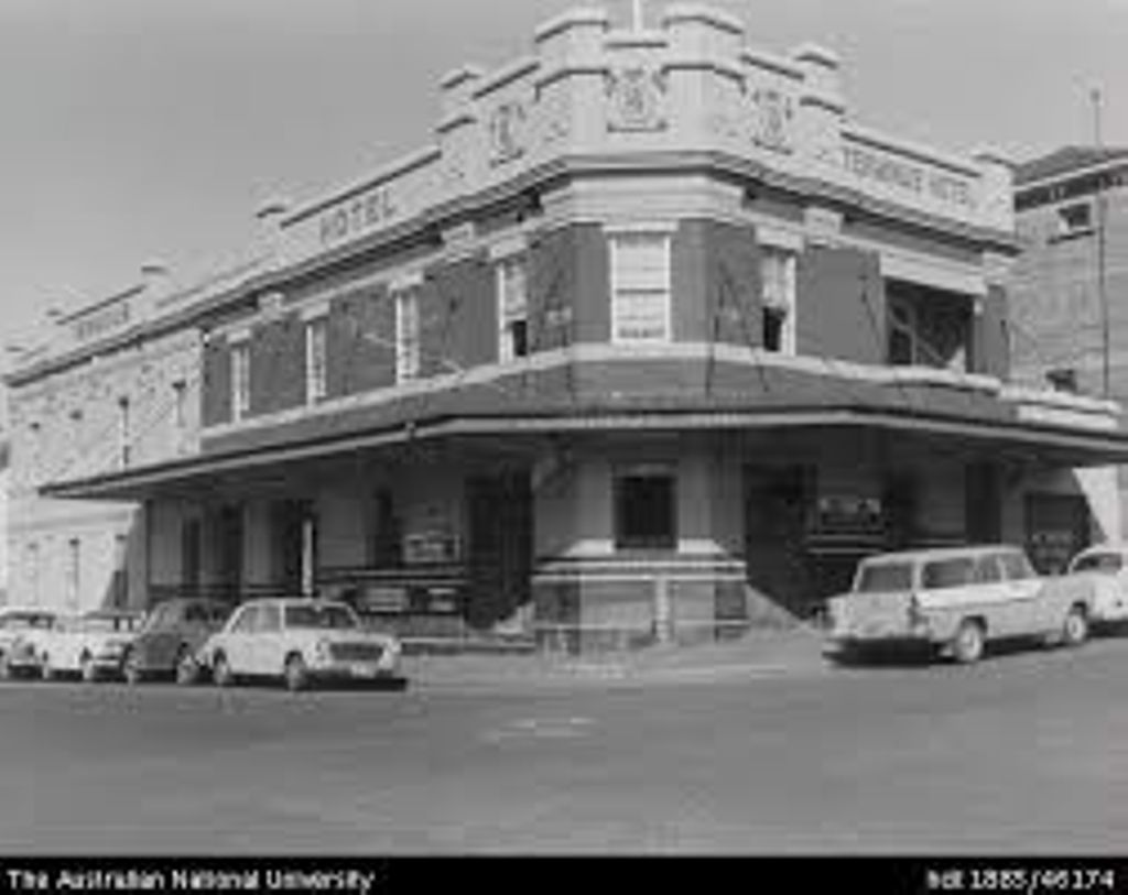 The historic Terminus Hotel has been asleep for 30 years while the rest of Pyrmont has been transformed. #uptownfestival #uptownfestival2017