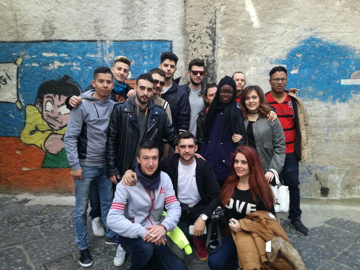 Erasmuspain's tweet photo. 4 Reasons You Need An Internship: Practicing Your Skills; Building A Network; Improving CV; Get Noticed Among Competitors (europa@cshm.es) https://t.co/Z2jAxtO8wW