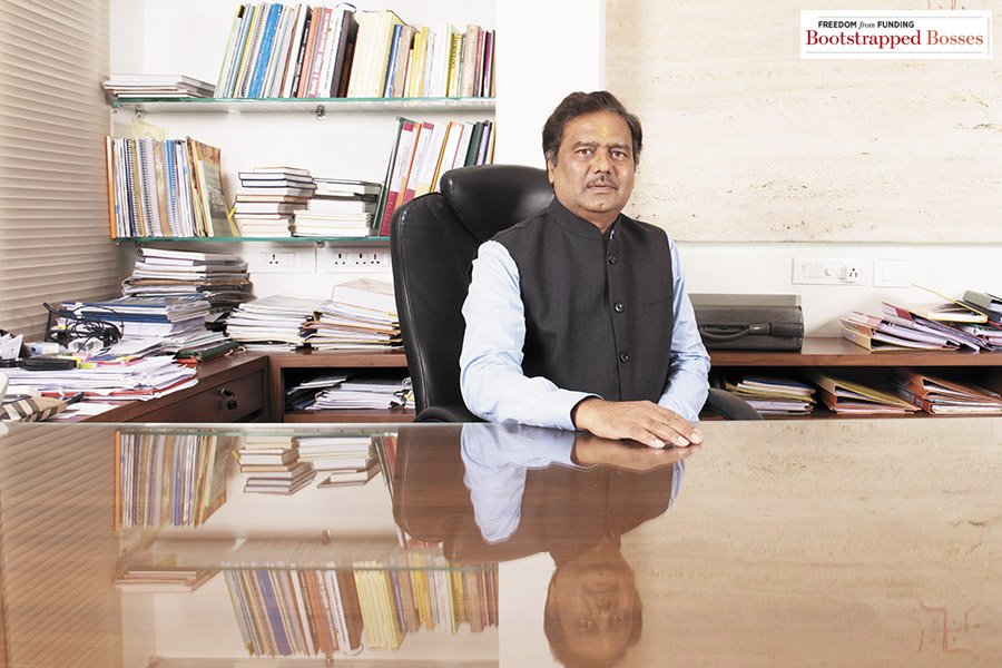 ForbesIndia's tweet photo. #BootstrappedBosses | SP Singla: Building bridges and reputation
https://t.co/xKTfaanSrX | By @_SamarS https://t.co/JFA4BlgGrN