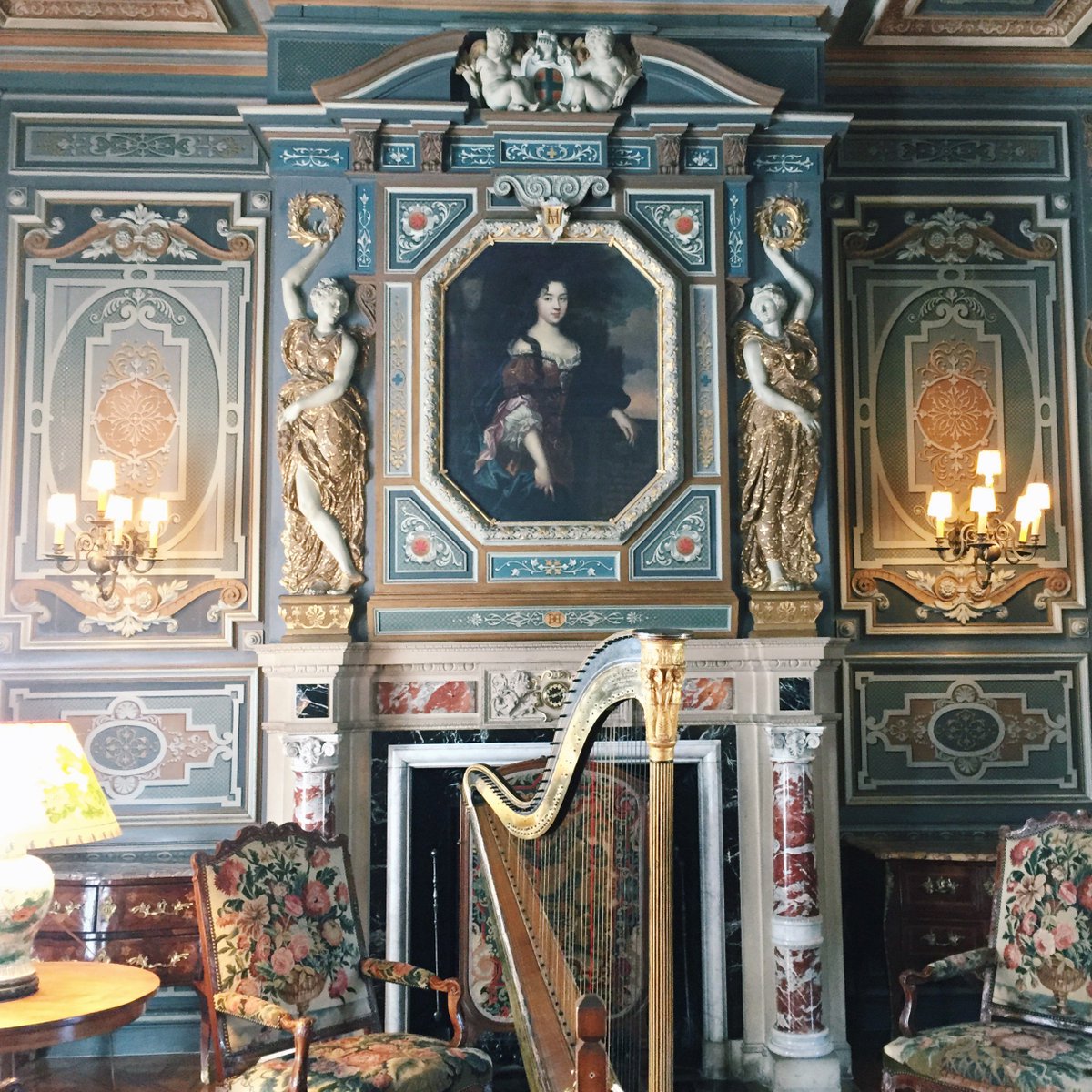Omonchateau's tweet photo. De passage en Sologne ? Ne manquez pas la visite du @Chateaucheverny : le château de Tintin !
👉🏻 https://t.co/ALaqv19QfT https://t.co/SJp5yp05Xb
