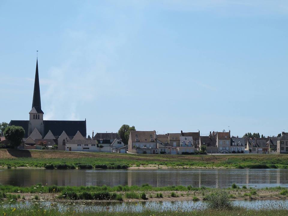 OtSully's tweet photo. Jeu. 10 août, départ de l'OT - 10h, Cheminade "Au fil de la Loire".Tarif 4€ /gratuit -12 ans et Ambassadeurs | Infos et résa: 02 38 36 23 70 https://t.co/ki4daeLacv