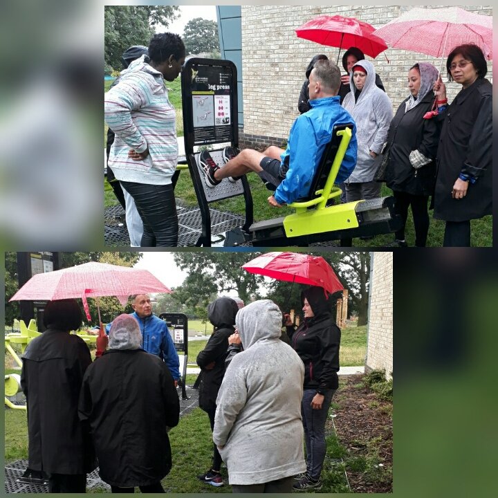 SCDHounslow's tweet photo. Rain won't stop these volunteers! #scdfusion @LBofHounslow #outdoorgyms https://t.co/JbceEyVjQx