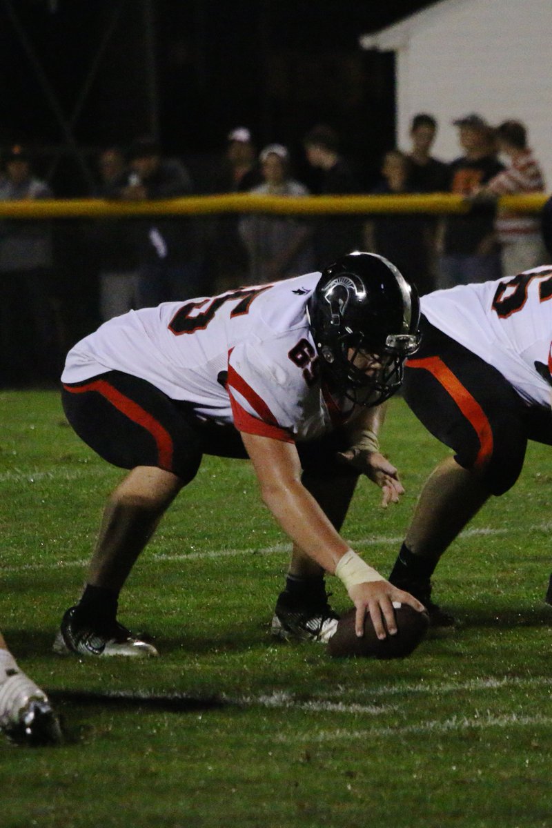 Competitive nature turns Solon's four-sport standout Tyler Linderbaum into a force on the football field 
yourprepsports.com/pages/story/de…