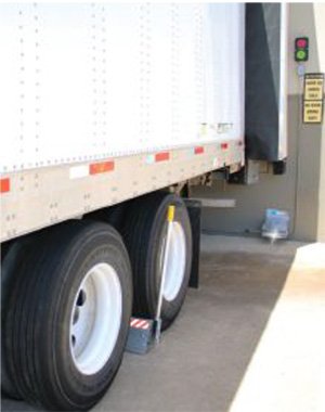 MatHandling247's tweet photo. Kelley Entrematic KMC Versachock #wheelchock @EntrematicLDP #MPHNProductOfTheDay https://t.co/0v9zaUVNsR https://t.co/kkFoFWhSuf