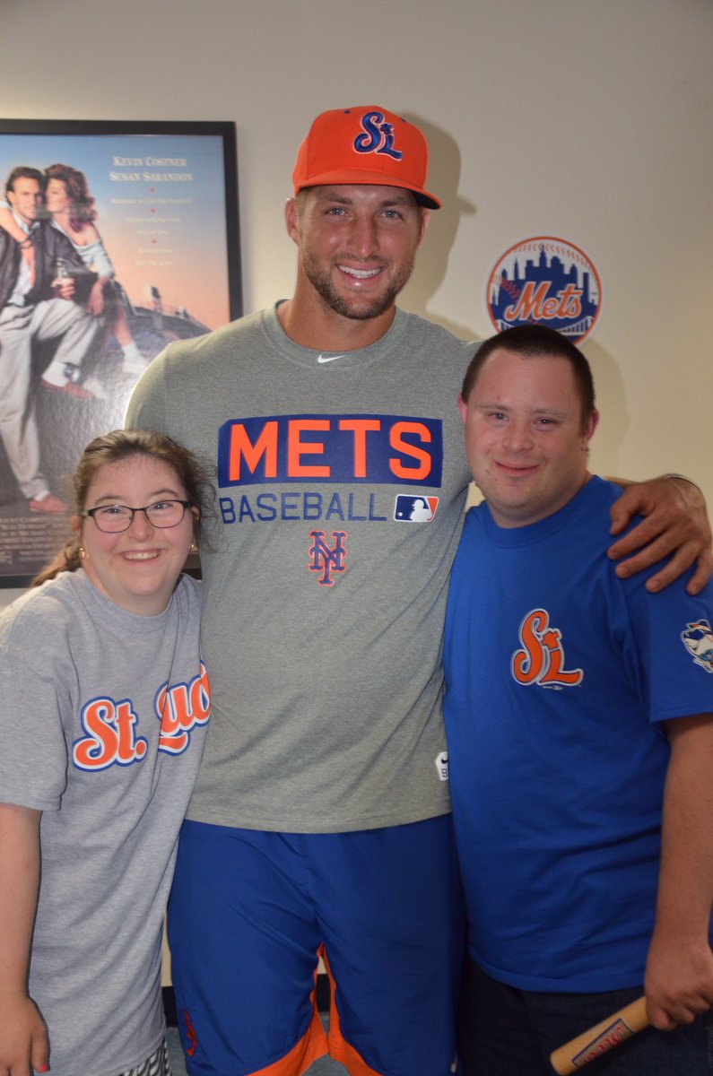 TimTebow's tweet photo. So great seeing the star of @FallonTonight and #NightToShine Queen, Judy, &amp; her brother Matt! Thanks for coming down and hang'in out! https://t.co/J8D6n34zWW