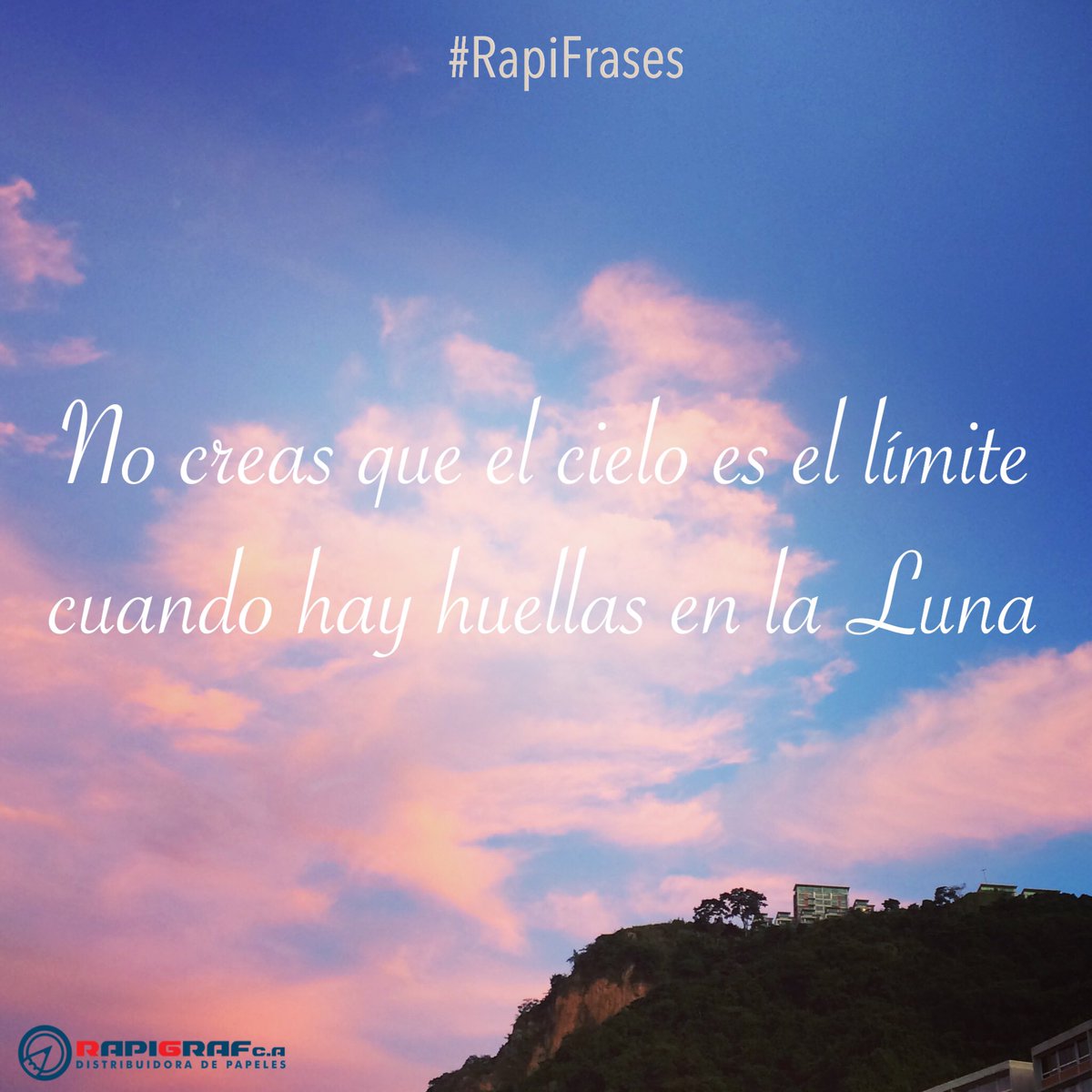 RapiGraf's tweet photo. No creas que el cielo es el límite cuando hay huellas 👣 en la luna 🌕 #RapiGraf #RapiFrases #frase #frases #frasedeldia #frasesdevida https://t.co/Q7fqaGT8kF
