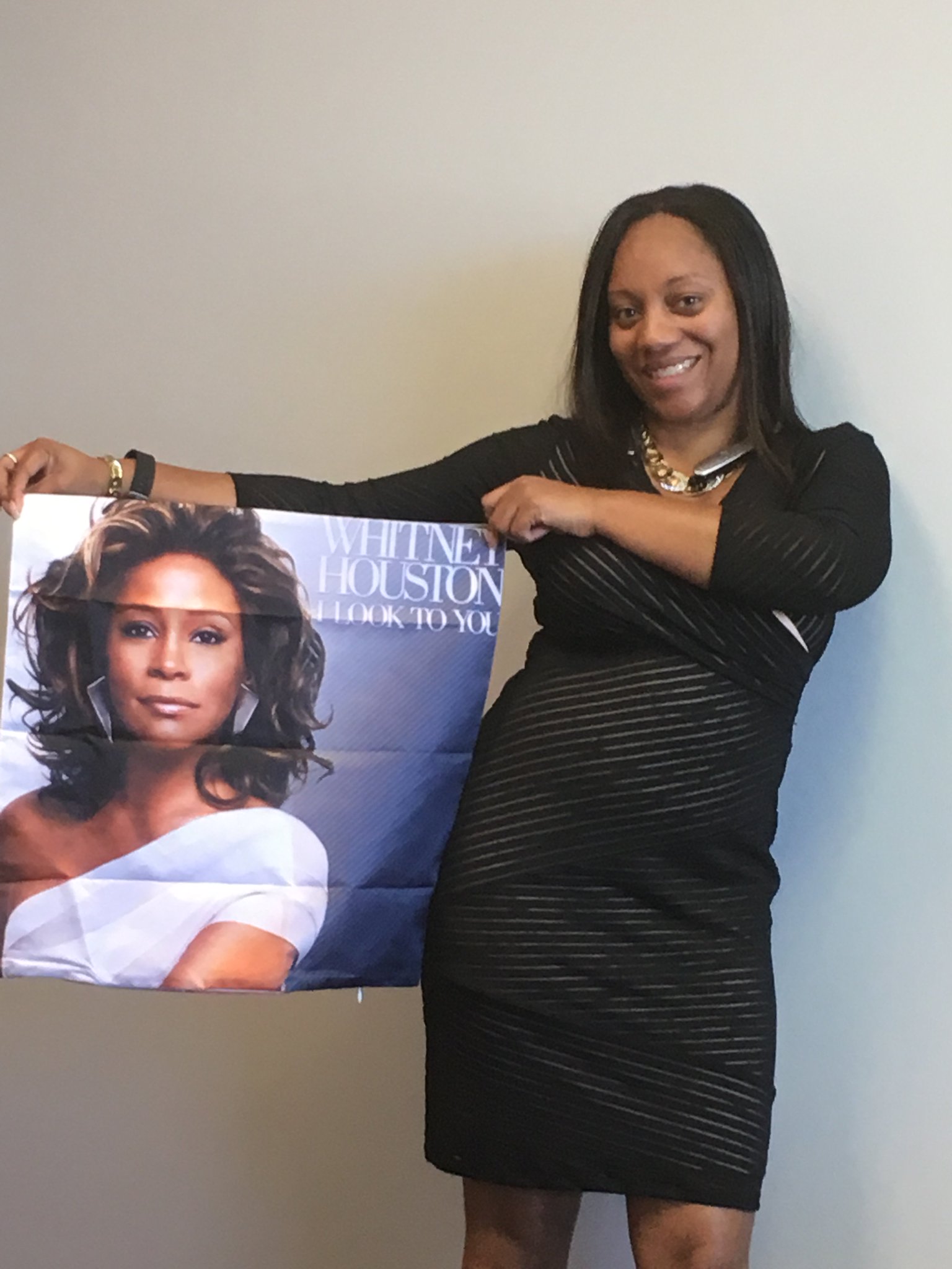 Whitney Houston&rsquo;s Birthday Celebration | HappyBday.to