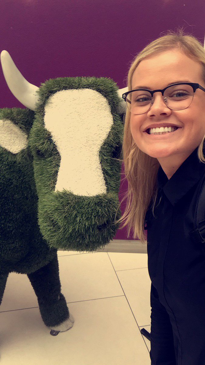 laurensusername's tweet photo. Bó bainne #backedbyAIB https://t.co/xIrfKKevtV