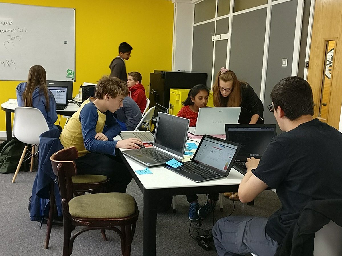 FredaOByrne's tweet photo. Fantastic projects @Prewired #Summerhack2017 energy consumption, budgetting, downloaders &amp; death! @CodebaseTech @ProductForge @WeeBletherer https://t.co/x1aFBMc3x7