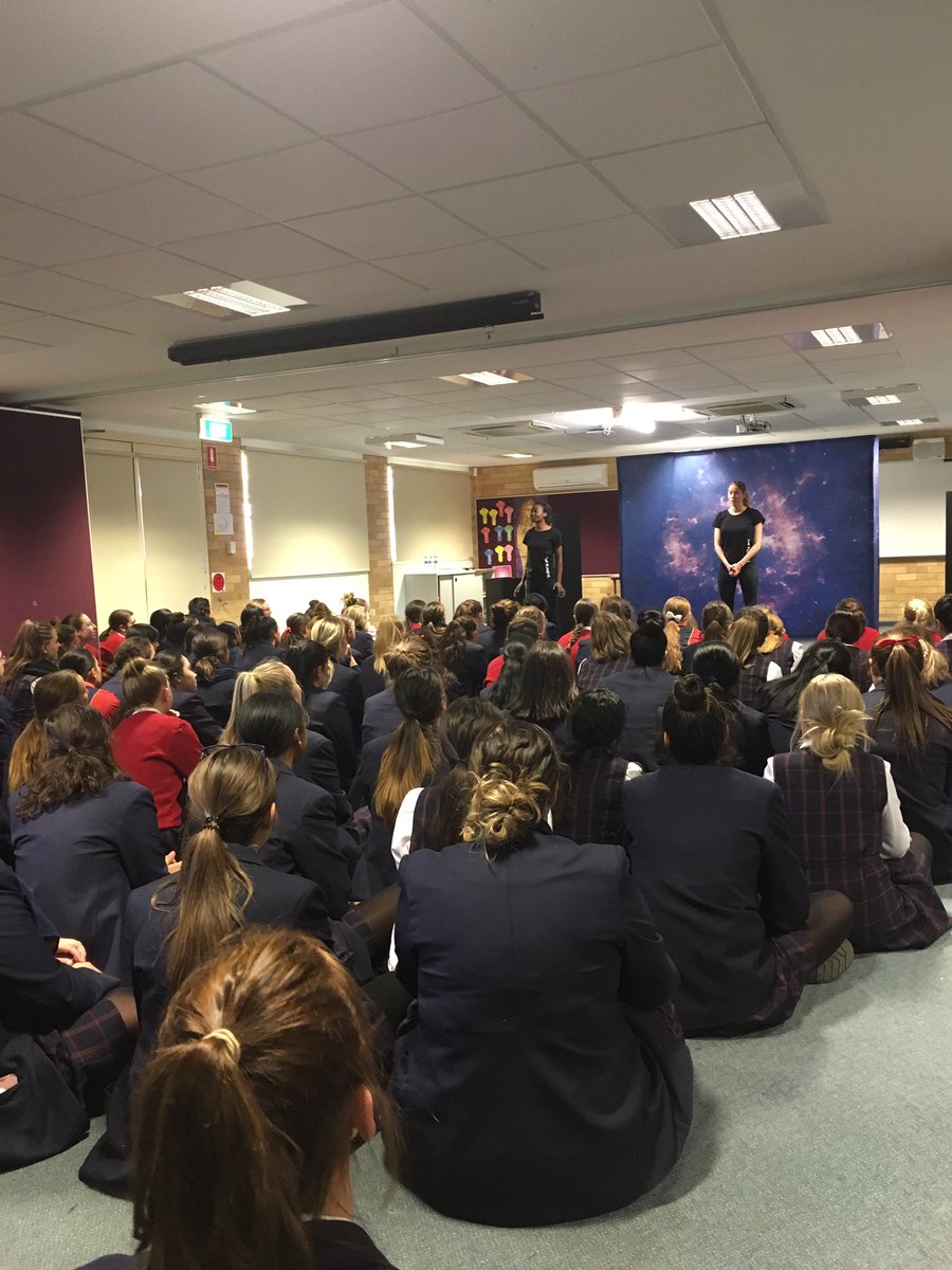 KatherineLPower's tweet photo. A great afternoon with The Players from @BellShakespeare and Year 9 @SPC_StPats. Romeo and Juliet Rewind was terrific! #shakespeareinaction https://t.co/YxaYX6p4fA