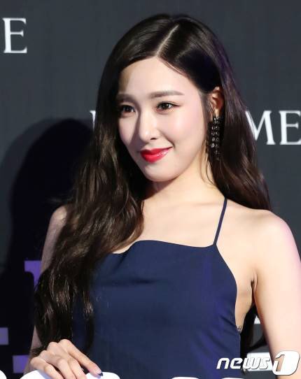 xotiffanypics's tweet photo. 170809 Tiffany Lancôme Launch https://t.co/2UeUJL9VJ5