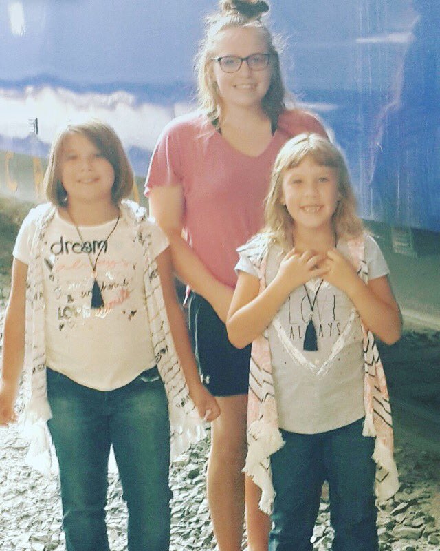 Aspen_Ortegon's tweet photo. Utah 2017❤️🤘🏼#cousins #Utah2017 https://t.co/PLfs0IMEzU