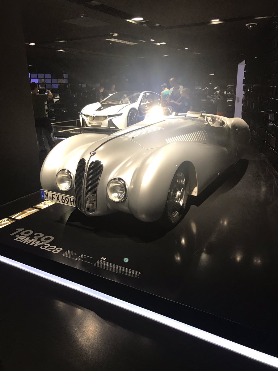 nacsua's tweet photo. BMW 328 Mille Miglia Roadster. #HouseOfDesign #BMWMuseum https://t.co/DJXqacxaXU