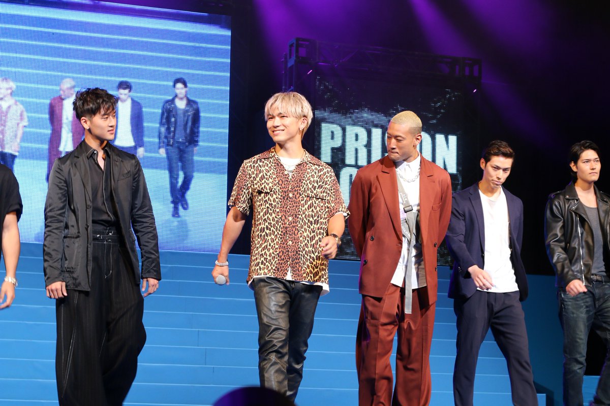 hulu_japan's tweet image. 超豪華キャストが一堂に会した「High&amp;amp;LOW THE MOVIE 2 / END OF SKY」完成披露プレミアイベント！Huluでは、いよいよあさって金曜から「HiGH&amp;amp;LOW THE DTC」を独占配信スタート！
#HiGH_LOW #ENDOFSKY #DTC